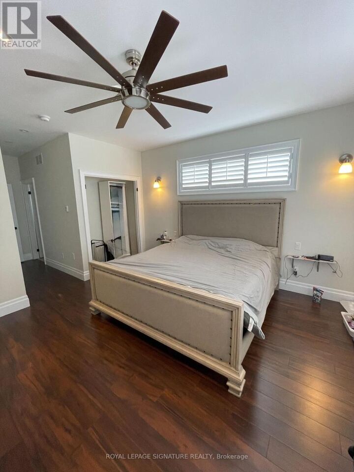 Property Photo:  29 Commons Drive  ON M1T 1E2 
