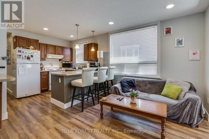 Property Photo:  17 McDonald Avenue  ON N6G 1A9 