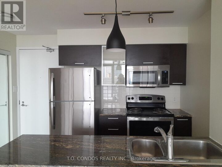 Property Photo: 38 Grenville Street 3801 ON M4Y 1A5