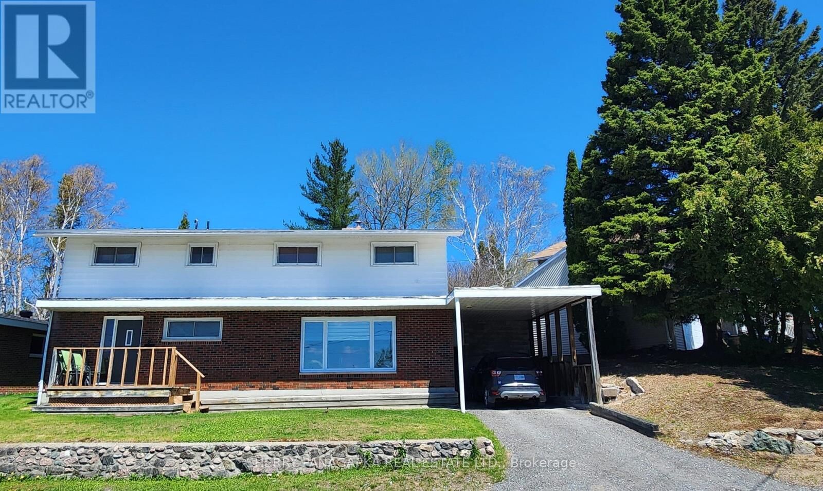 Property Photo:  8 McPhee Avenue  ON P2N 1M2 
