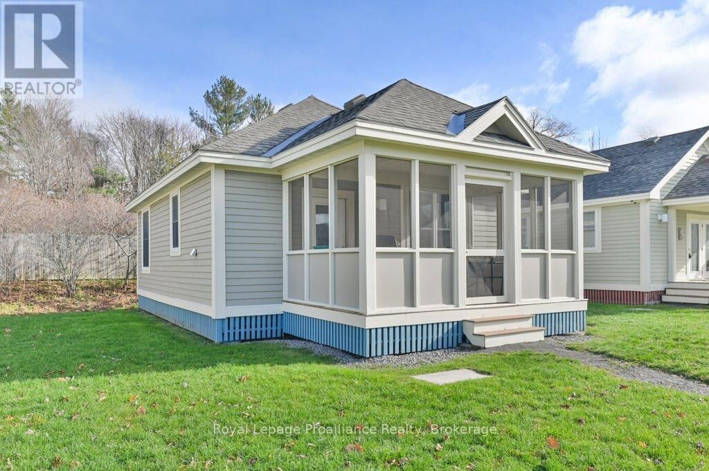 Property Photo: 48 Meadow View Lane ON K0K 1P0