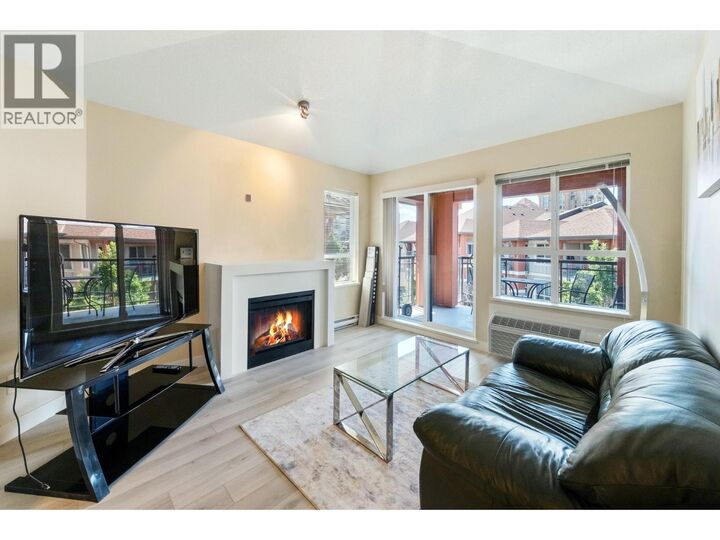 Property Photo:  1089 Sunset Drive 402  BC V1Y 9Z3 