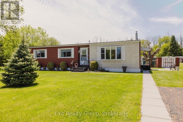 Property Photo: 63 Whites Road 172 ON K8V 5P5
