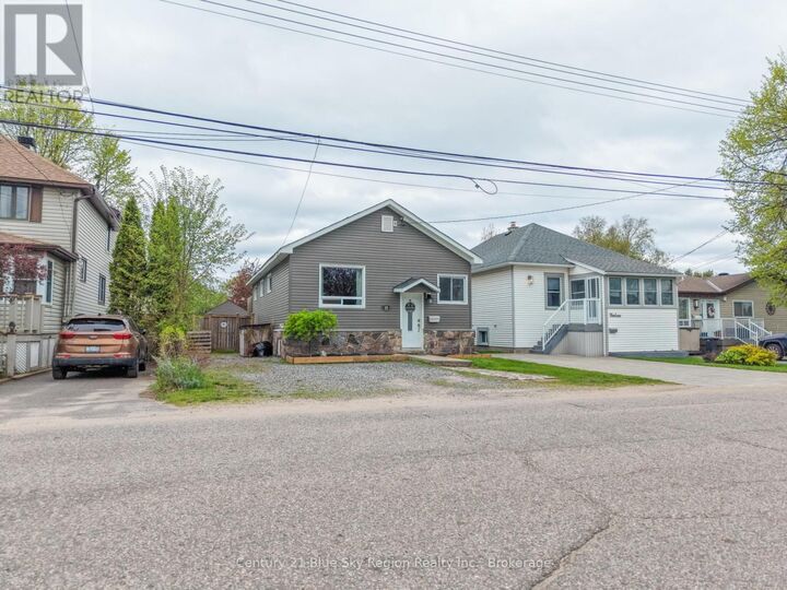 Property Photo:  15 Pollard Avenue  ON P1A 1Z4 