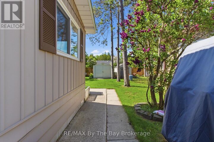 Property Photo: 3 Golf Avenue ON L9Z 1K2
