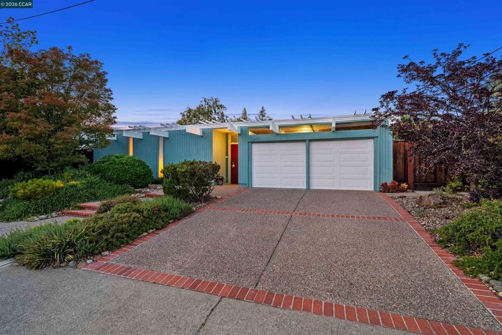 Property Photo:  2648 San Carlos Dr  CA 94598 