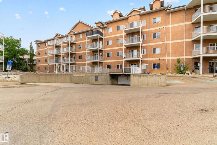 Property Photo: 4304 139 Avenue NW 226 AB T5Y 0H6