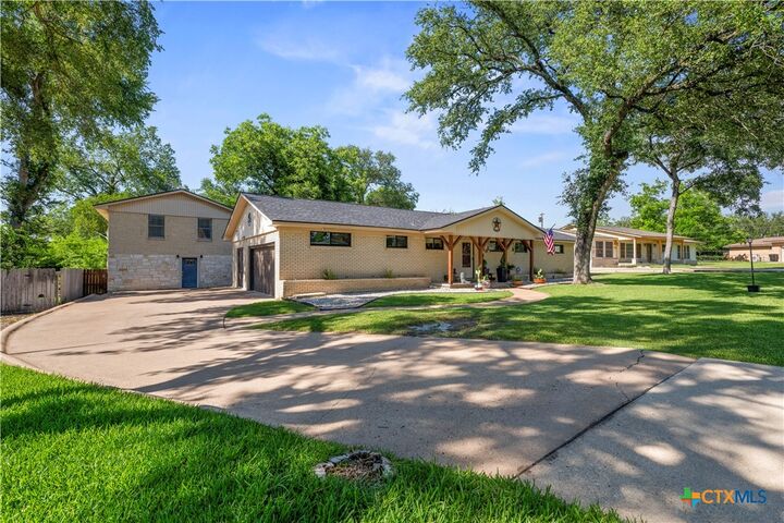 Property Photo: 3310 Red Bud Road TX 76502