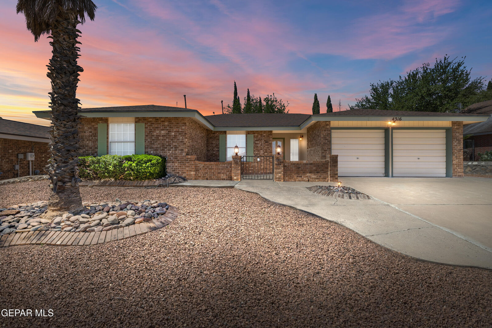 Property Photo:  4316 Loma De Luna Drive  TX 79912 