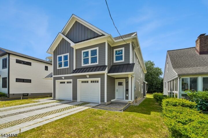 Property Photo:  22 Willow St B  NJ 07041 
