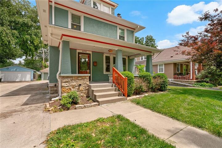 Property Photo: 5915 Holmes Street MO 64110