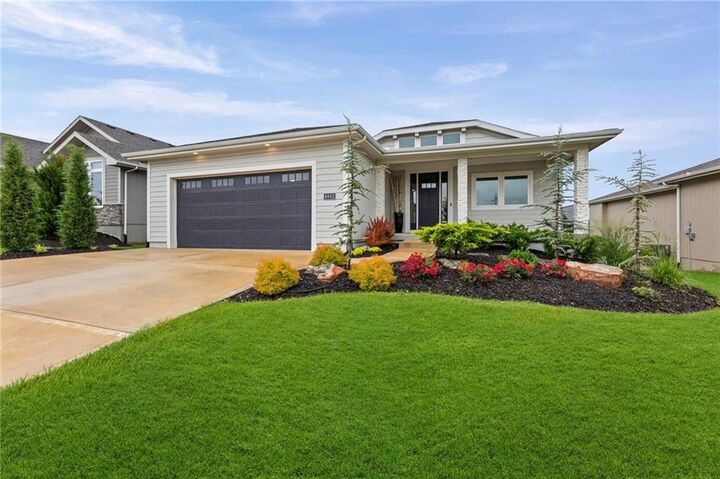 Property Photo:  4002 W 158th Terrace  KS 66224 