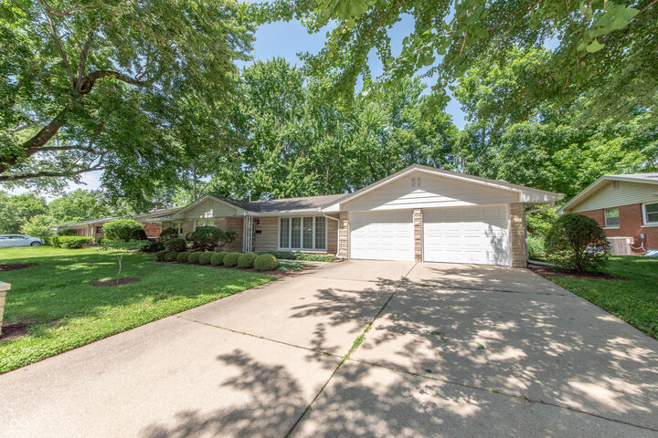 Property Photo:  4052 Roselawn Avenue  IN 47203 