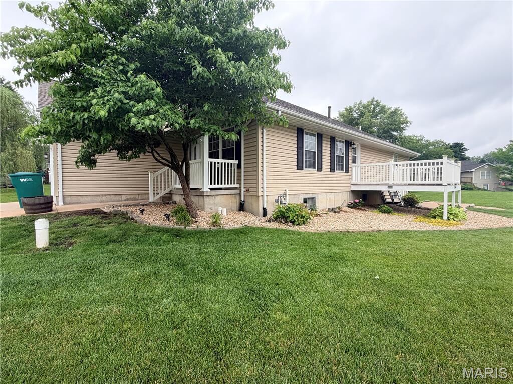 Property Photo:  1501 Stonegate Street  MO 63640 