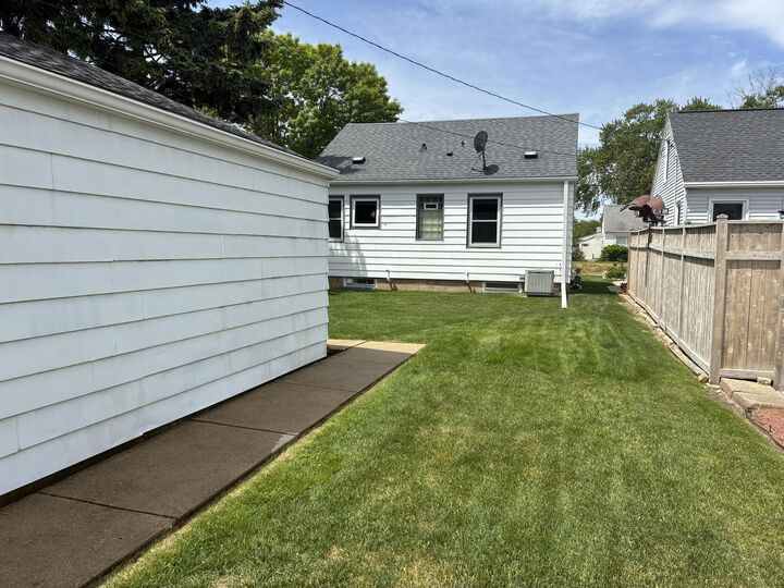 Property Photo:  3906 S Kirkwood Ave  WI 53235 
