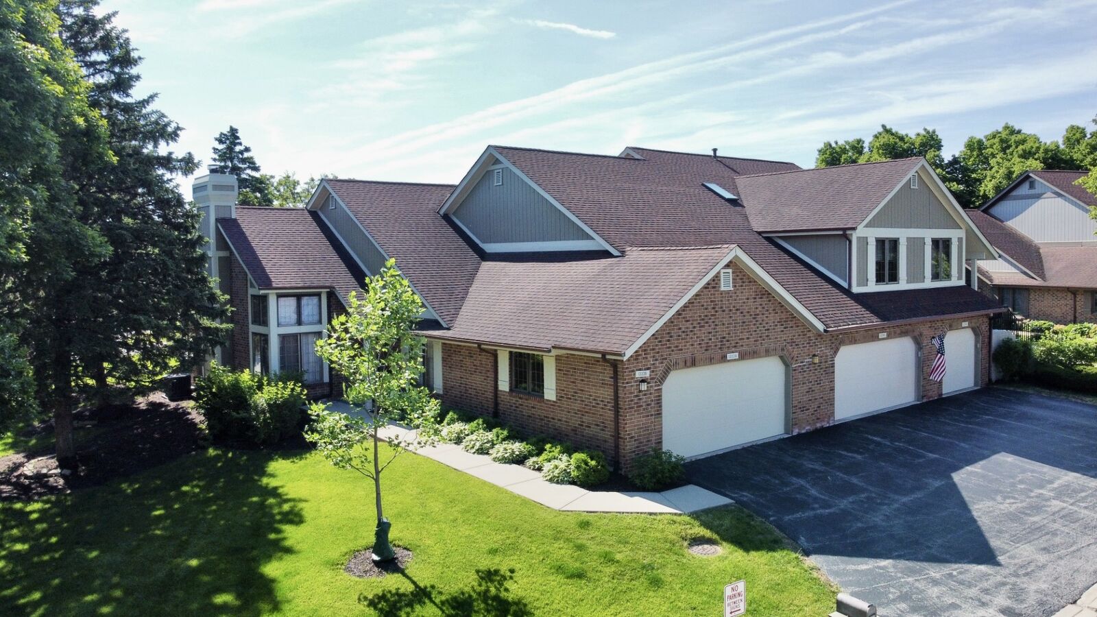 Property Photo:  13339 S Oak Hills Parkway 13339  IL 60463 