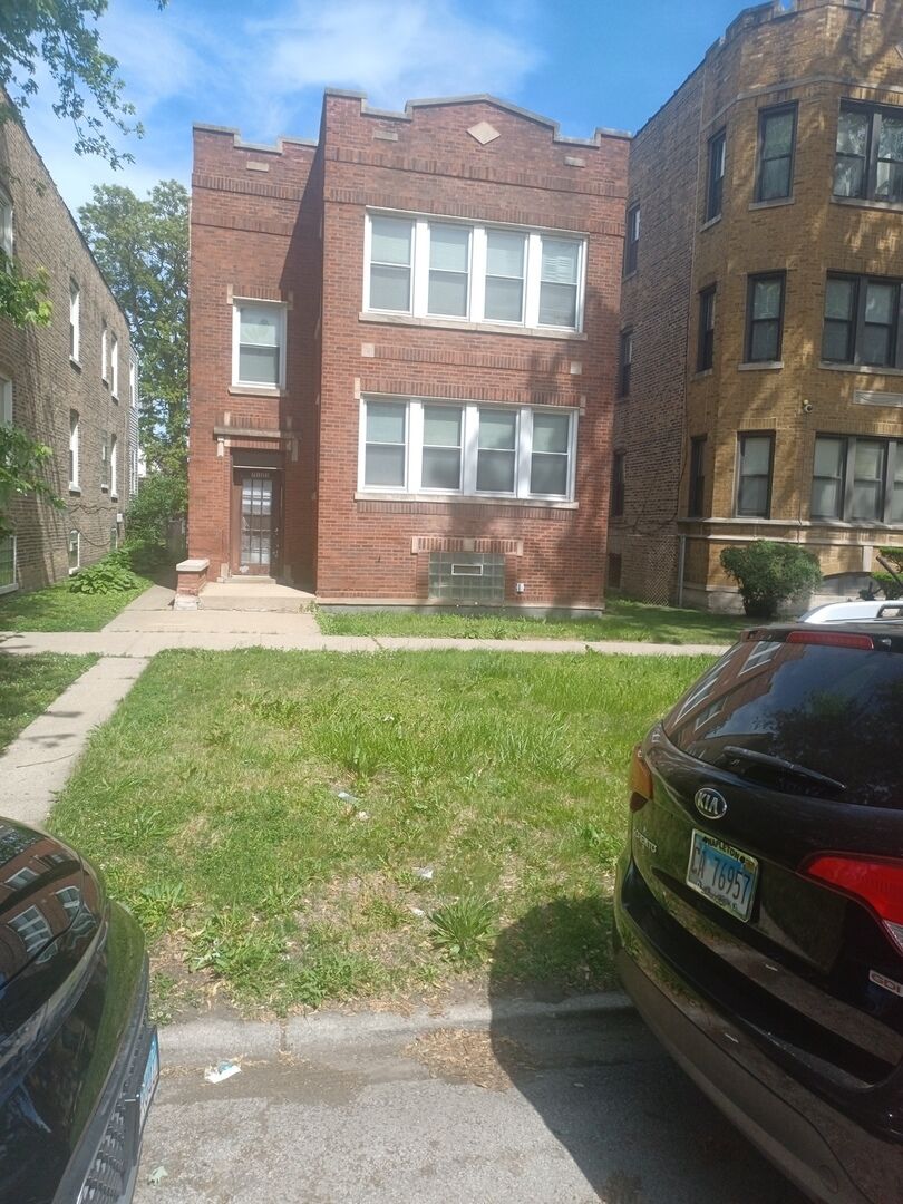 Property Photo:  7123 S Wabash Avenue  IL 60619 