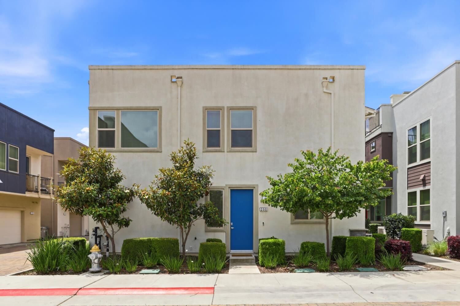 Property Photo:  200 Box Lane  CA 95818 