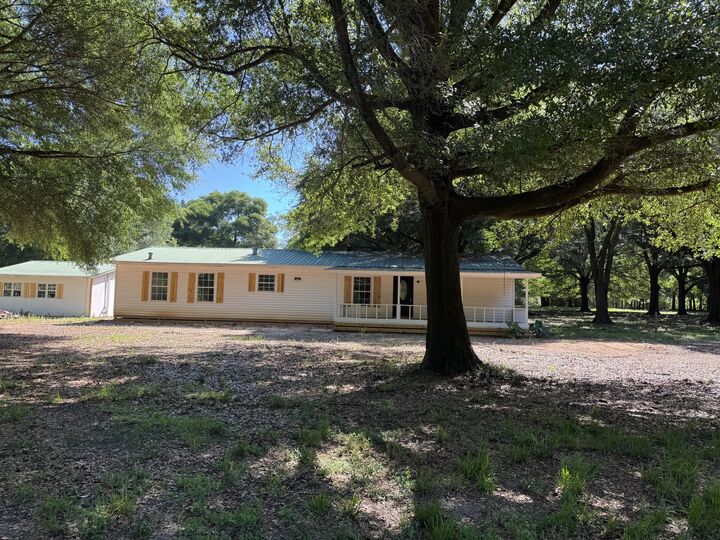 Property Photo:  12400 Wildlife Road  FL 32564 