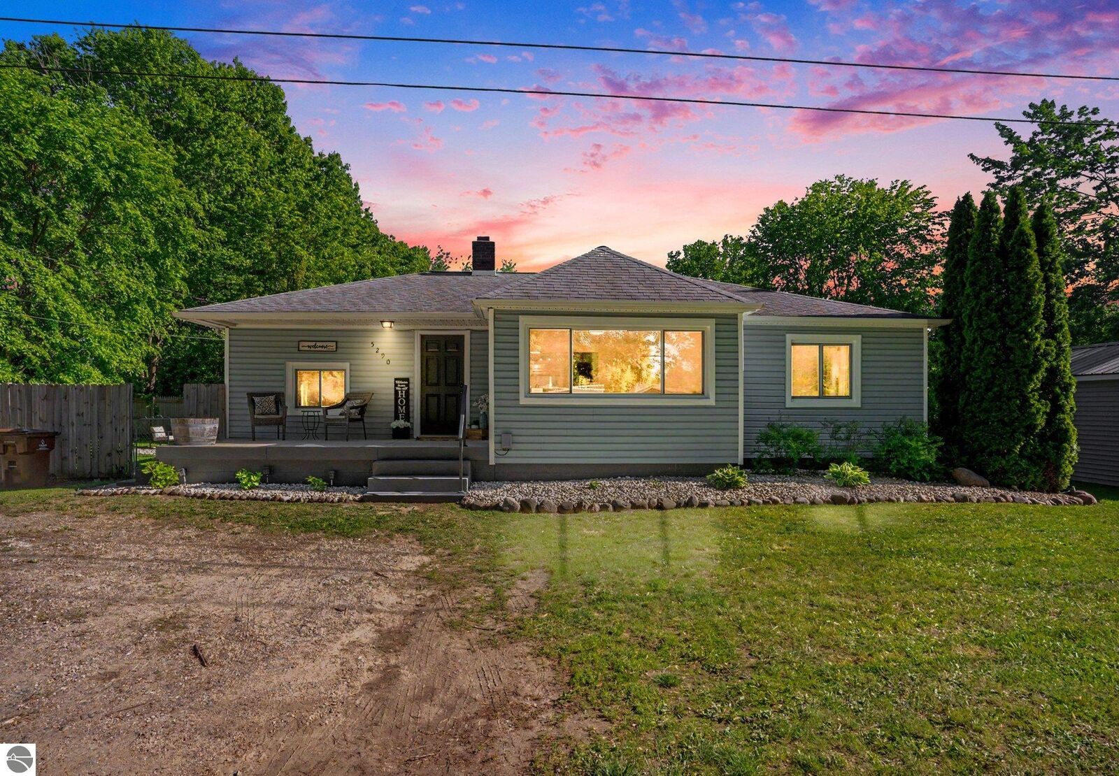 Property Photo:  5290 E Broadway Street  MI 48858 