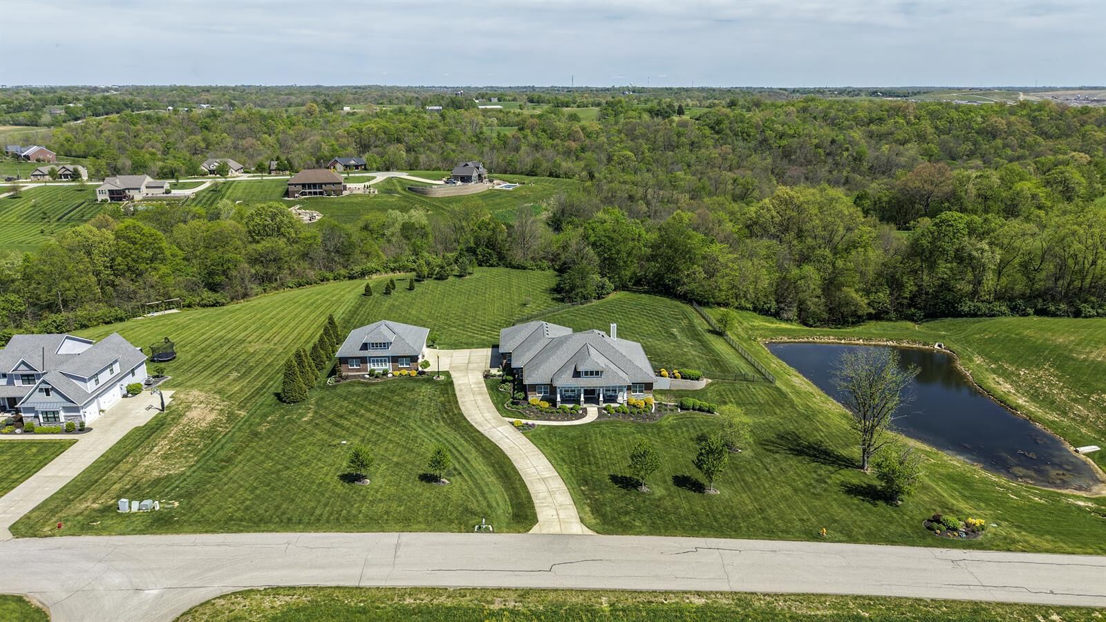 Property Photo: 1525 Grapevine Ridge KY 41094