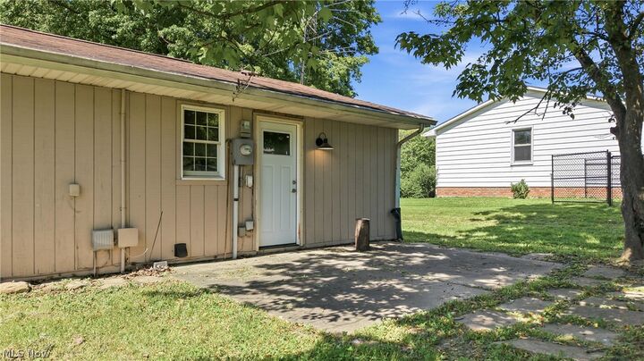 Property Photo: 1795 Allen Drive OH 44460