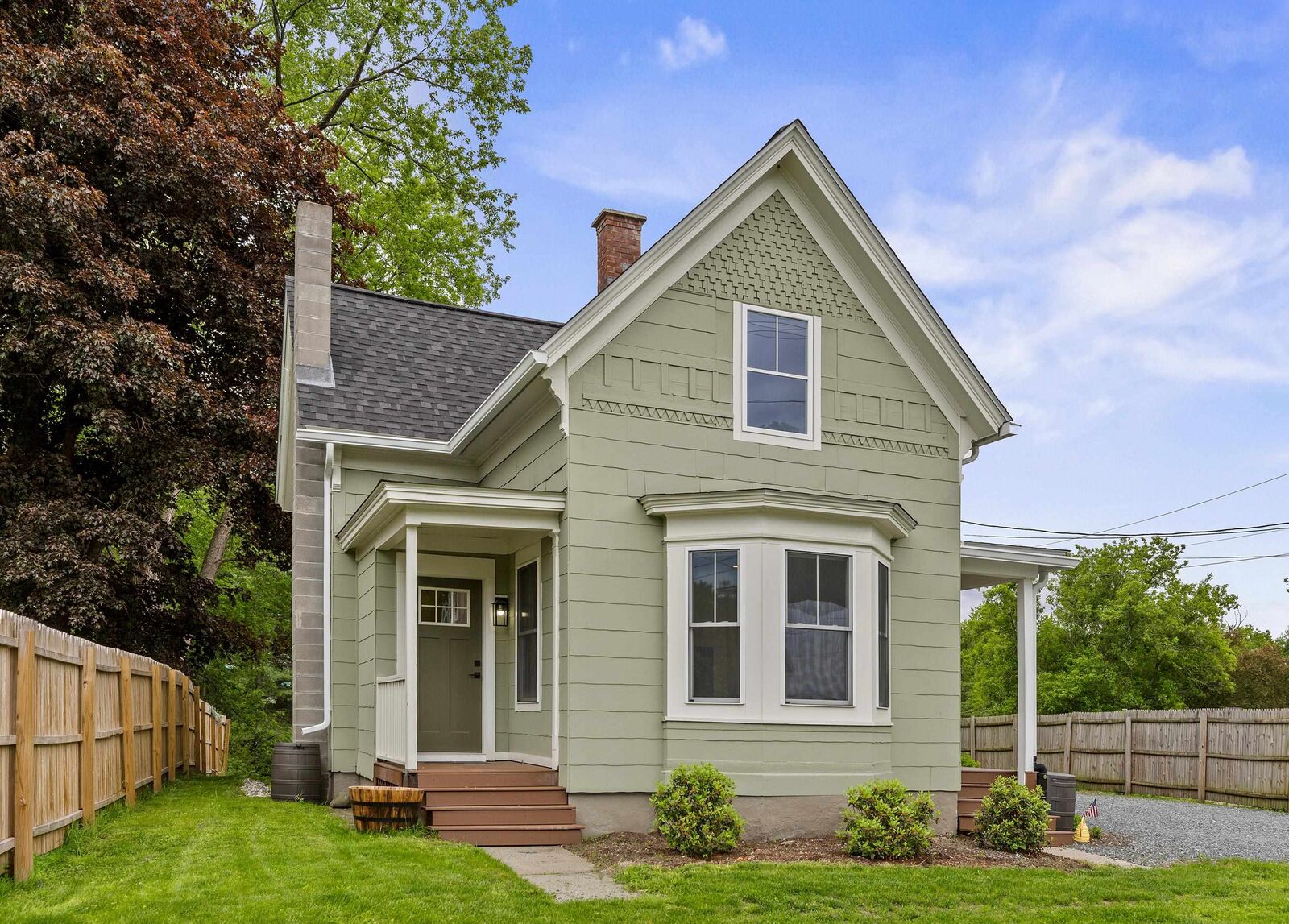 Property Photo:  225 Latham Works Lane  VT 05001 