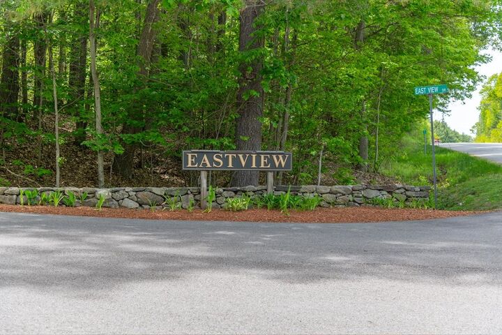 Property Photo:  503 Eastview Drive  NH 03086 