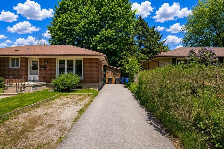 Property Photo:  88 Dumbarton Street  ON N1E 3T7 
