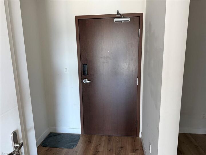 Property Photo:  60 Frederick Street 204  ON N2H 0C7 