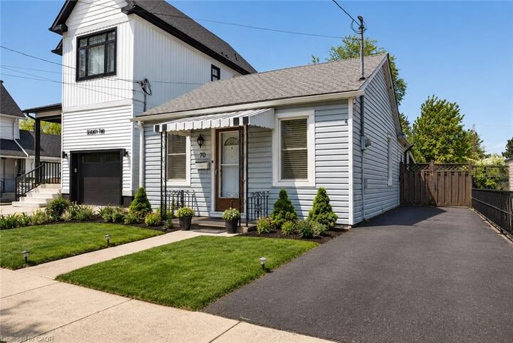 Property Photo:  70 Poulette Street  ON L8P 4E2 