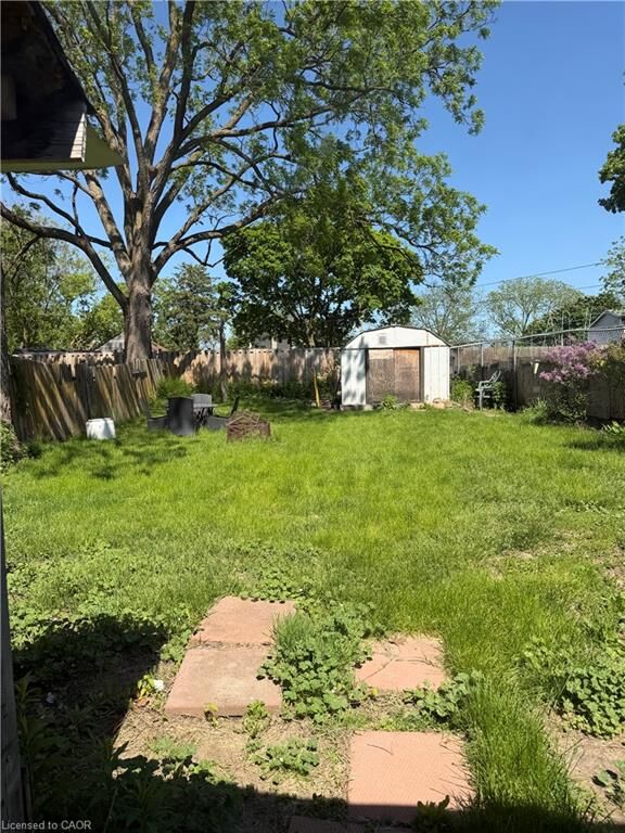 Property Photo:  21 Glenmorris Street  ON N1S 2Y1 