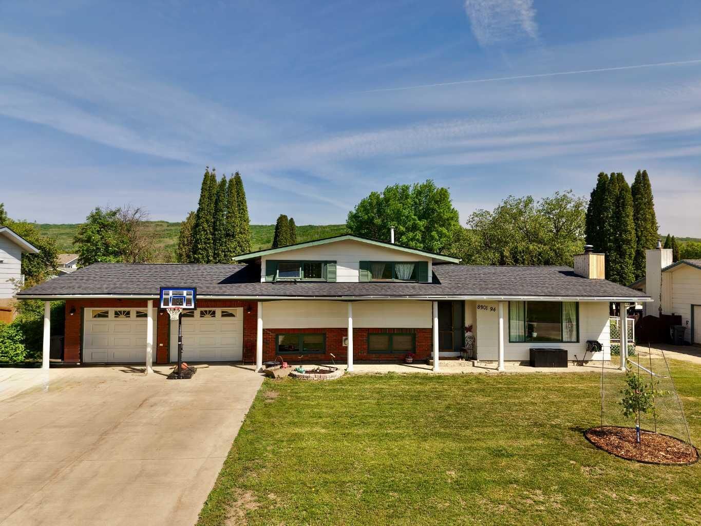 Property Photo: 8301 94 Street AB T8S 1G1