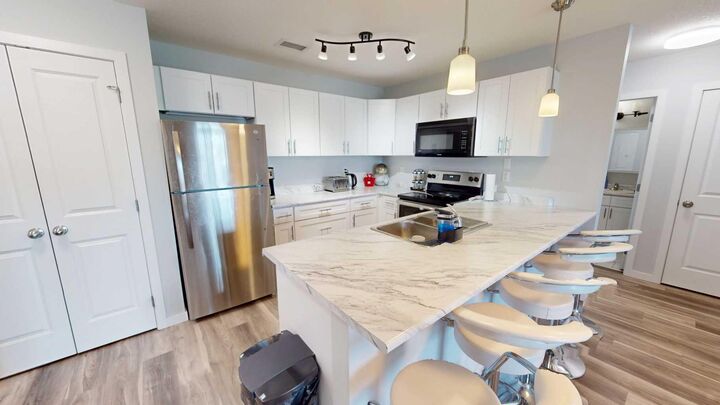 Property Photo: 10101 101 Avenue 401 AB T8V 0Y4