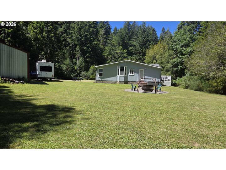 Property Photo:  30245 Hummingbird Hill Rd  OR 97444 