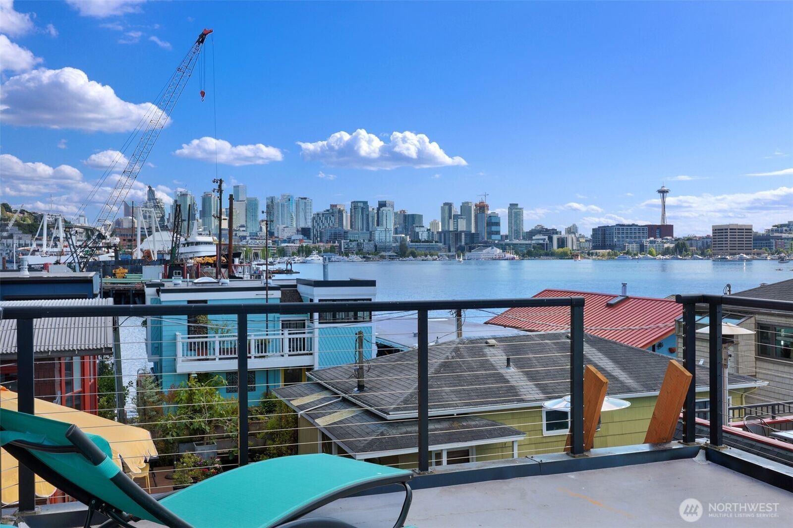 Property Photo:  2019  Fairview Avenue E B  WA 98102 