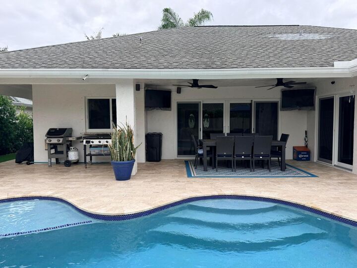 Property Photo:  5142 NW 43rd Avenue  FL 33073 