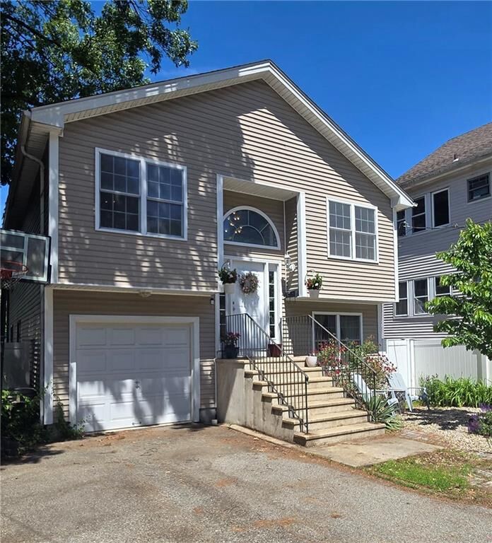 Property Photo:  46 Concord Street  RI 02904 