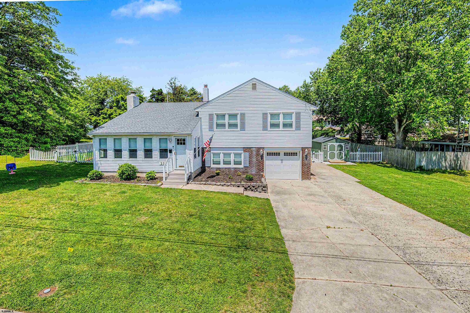Property Photo: 202 Helena Dr NJ 08221
