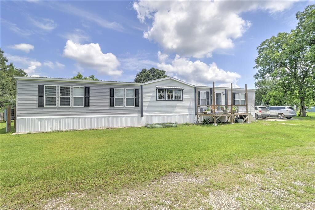 Property Photo:  2247 Claude Hebert Road  LA 70615 