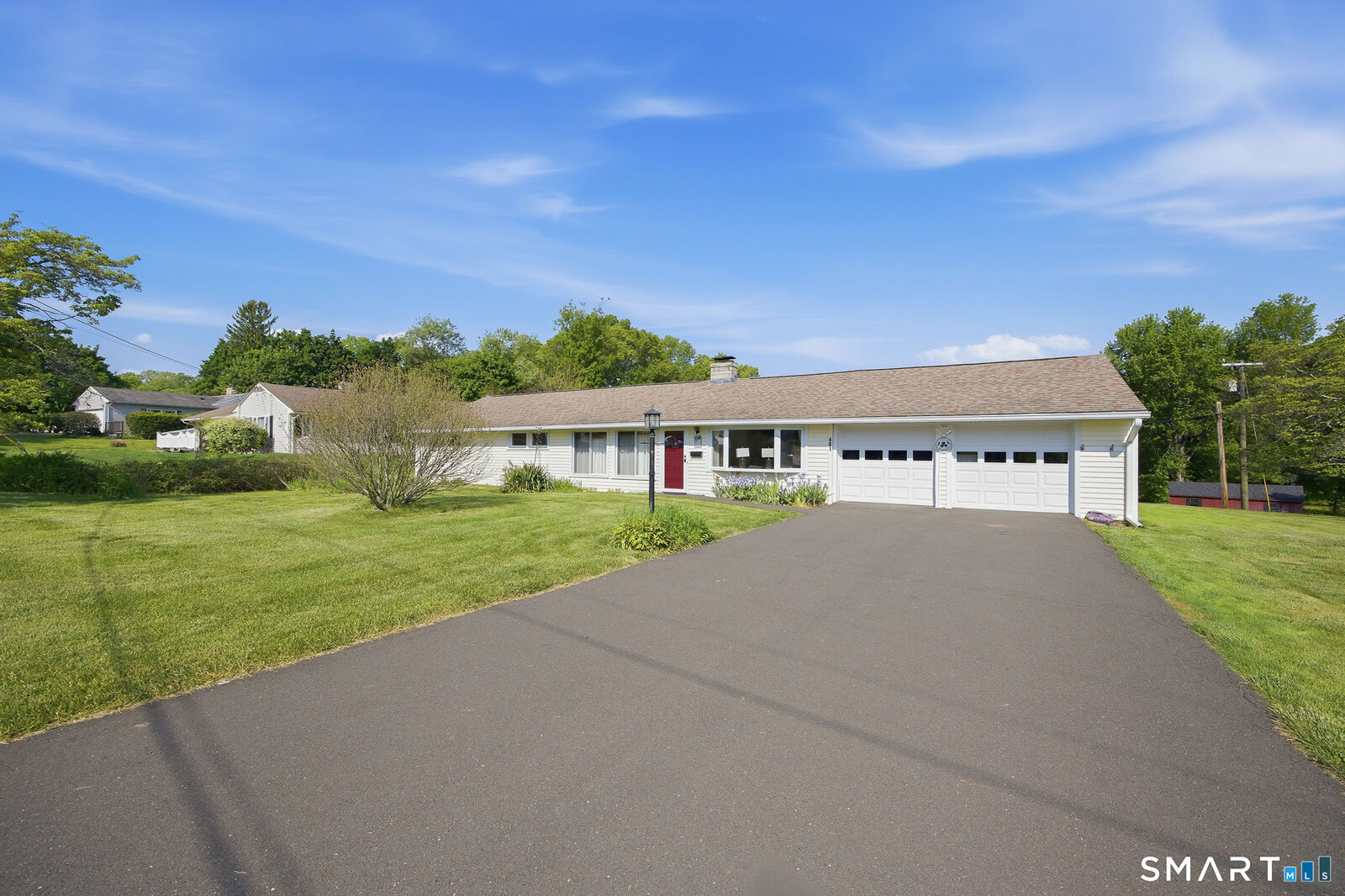 Property Photo:  401 Juniper Lane  CT 06410 