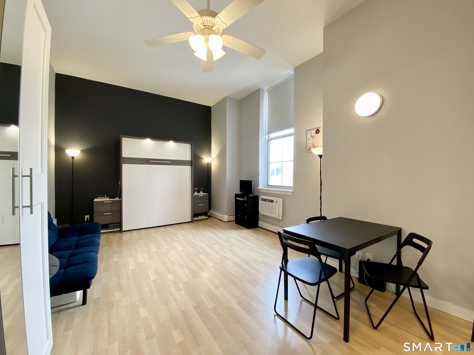 Property Photo: 124 Court Street 605 CT 06510