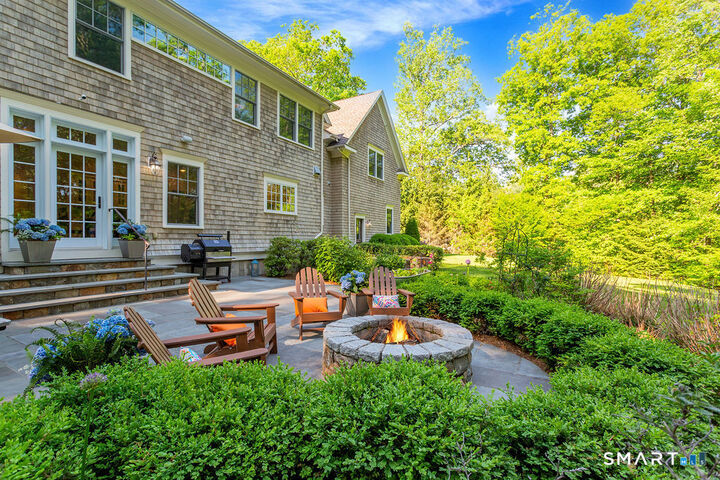 Property Photo: 32 Lobdell Lane CT 06612