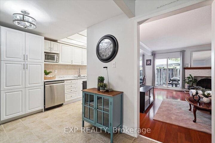 Property Photo: 65 Greenwich Circle ON L6S 2E8