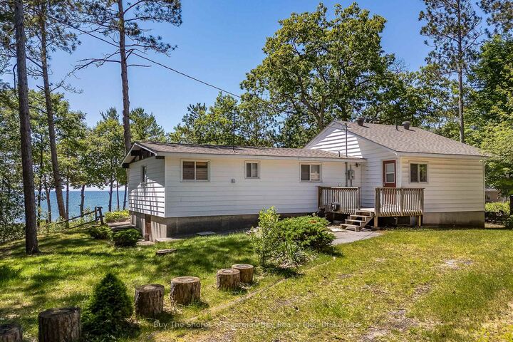 Property Photo:  8 Nassau Court  ON L9M 0H3 