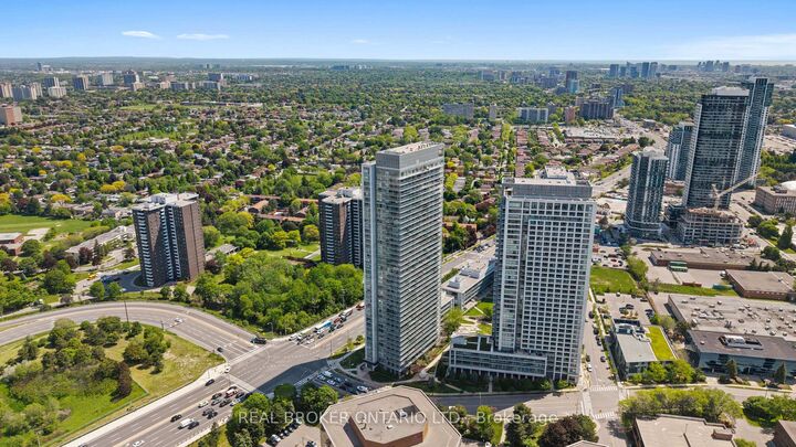 2015 Sheppard Avenue E 3010 — photo 1