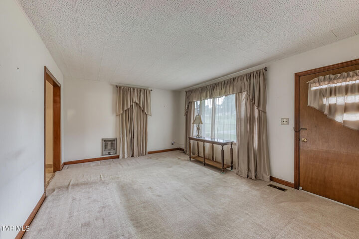 Property Photo:  116 Royston Street  TN 37604 