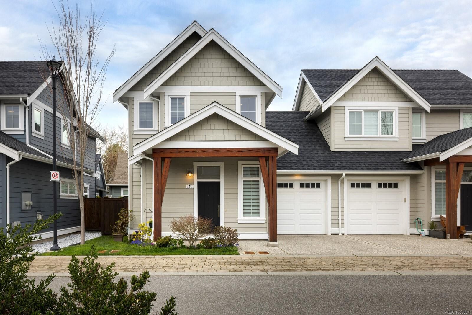 Property Photo:  2034 Seawind Way  BC V8L 0C4 