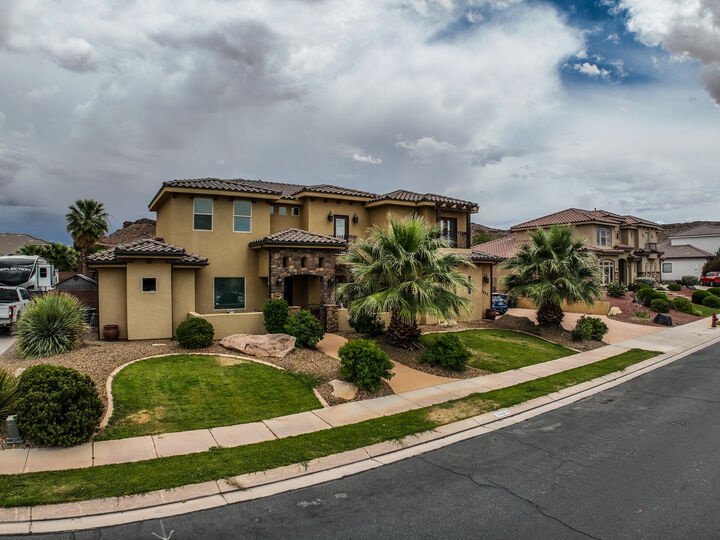 Property Photo:  3683 S 2640 E  UT 84790 