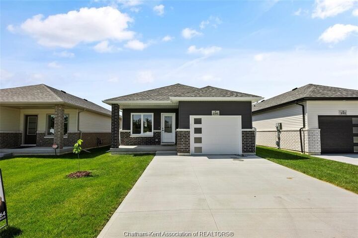 240 Ironwood Trail — photo 1